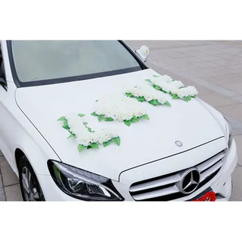 Simulácia nové svadobné dekorácie, svadobné dodávky láska hlavné dekorácie spätné zrkadlo a dve biele kvety